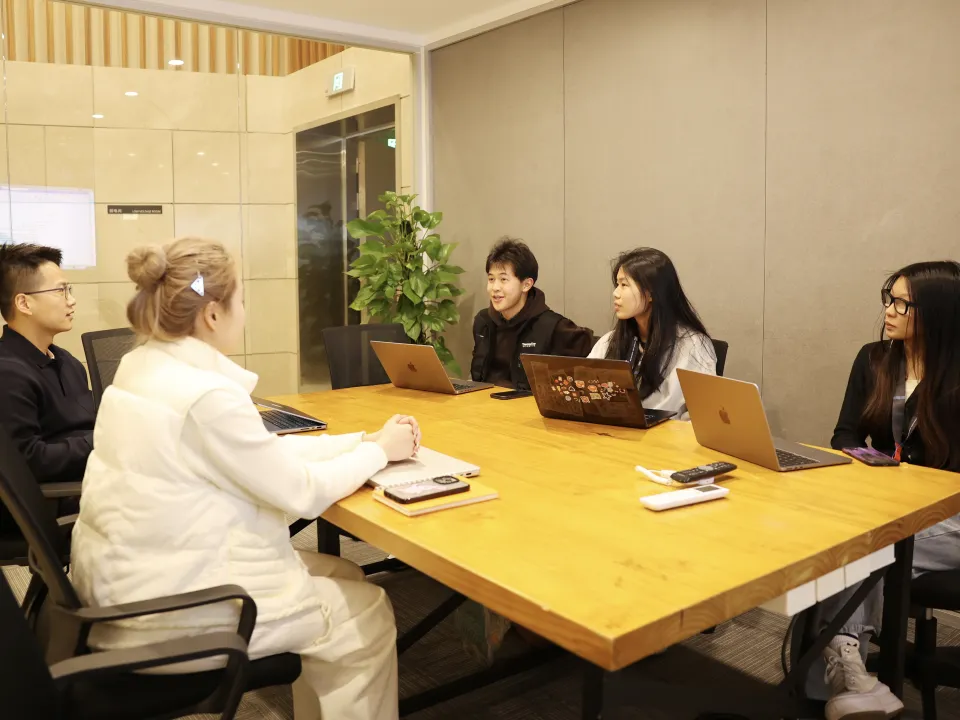 0114 Workplace Immersion Buy Quickly 1-3